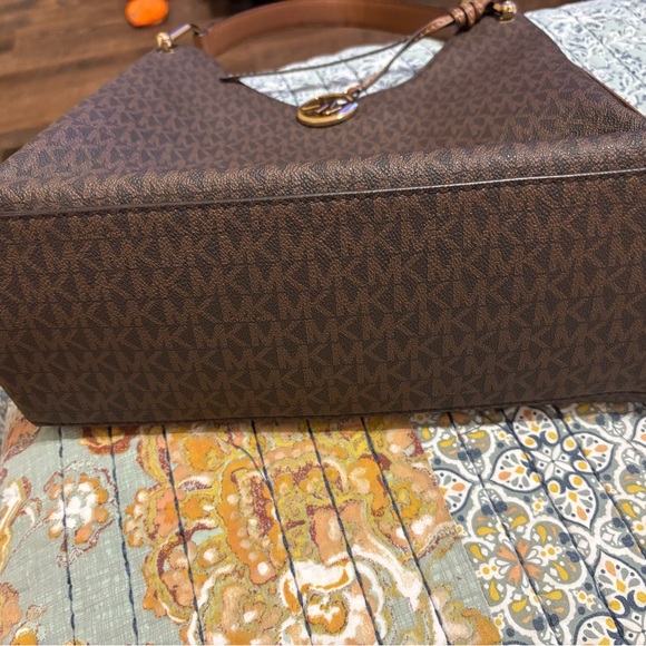 Michael Kors shoulder bag, excellent conditions, non smoker - Picture 4 of 5